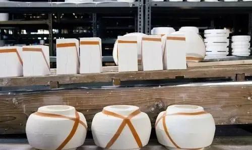 成為一名陶瓷設計師需要具備哪些基本技能
